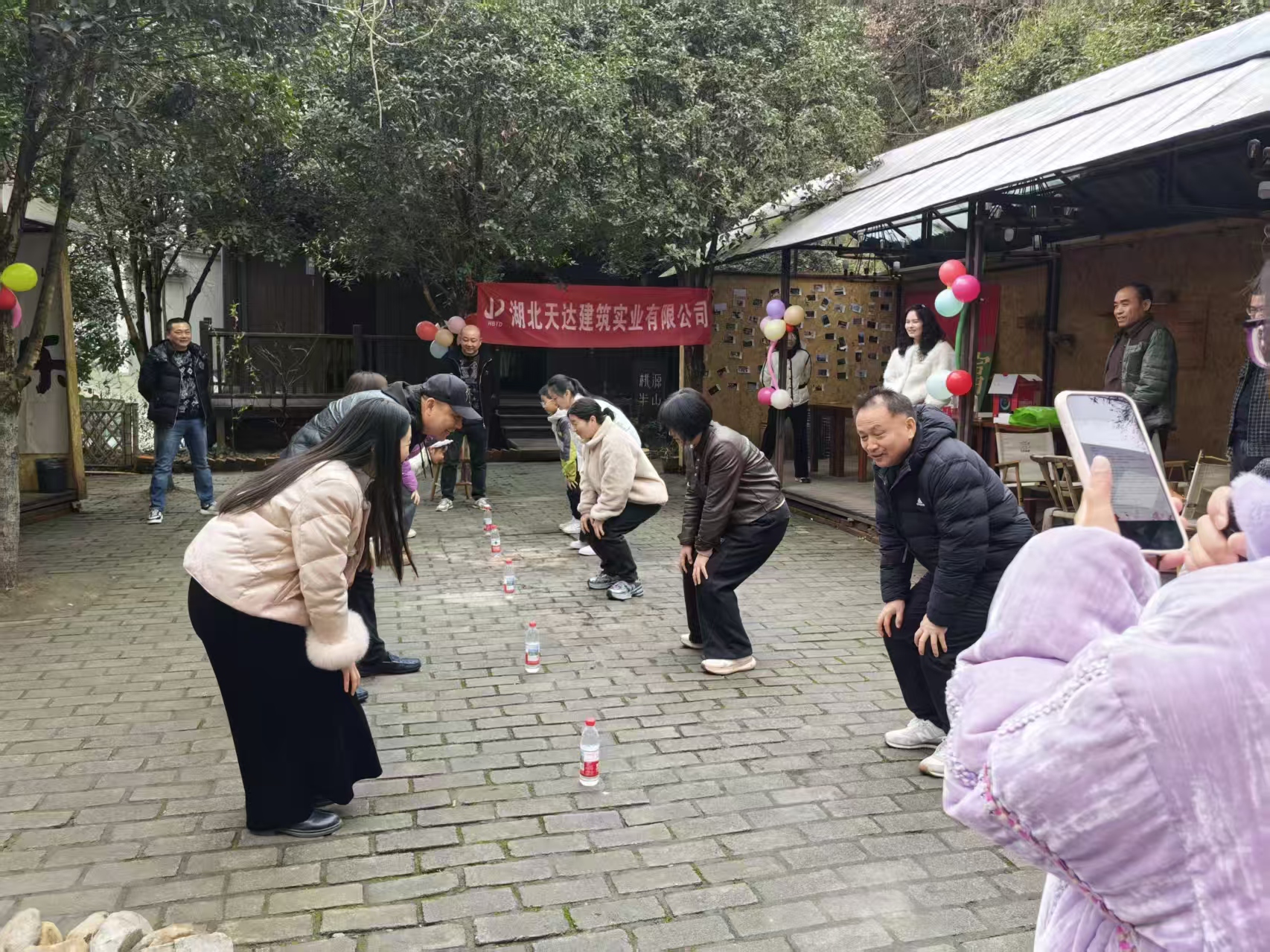 致敬最美巾幗力量 綻放時代芳華風(fēng)采湖北天達(dá)建筑實業(yè)有限公司2026三八國際婦女節(jié)主題活動圓滿舉辦(圖1) 致敬最美巾幗力量 綻放時代芳華風(fēng)采湖北天達(dá)建筑實業(yè)有限公司2026三八國際婦女節(jié)主題活動圓滿舉辦(圖1)